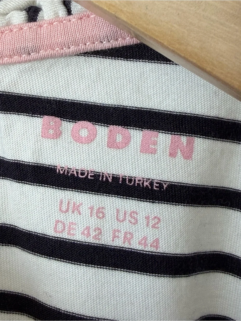 Boden Cream Supersoft Frill Detail T-Shirt (US 12)